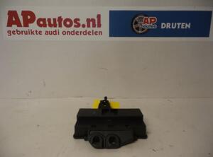 Fuse Box AUDI A8 (4E2, 4E8)