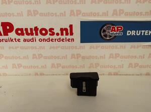 Aschenbecher Audi A8 D2, 4D 4D0857406B P3598240