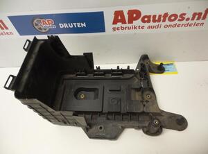 Batterieaufnahme Audi A3 Sportback 8P 1K0915333C P2909207