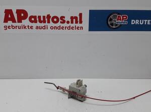 Servomotor for fuel filler flap AUDI A4 B7 Convertible (8HE)