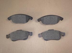 Disc Brake Pad Set PEUGEOT 5008 (0E, 0U)