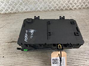 Fuse Box OPEL Astra H (L48)