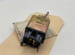 Wash Wipe Interval Relay MITSUBISHI Galant III (E1 A)