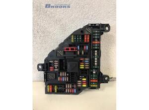 Fuse Box BMW 5 Touring (F11), VOLVO S80 II (124), BMW 5 Touring Van (G31), BMW 5 Gran Turismo (F07)