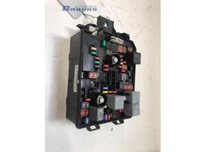 Fuse Box OPEL ADAM (M13)