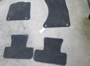 Mat AUDI Q5 (8RB), AUDI Q5 Van (8RB)