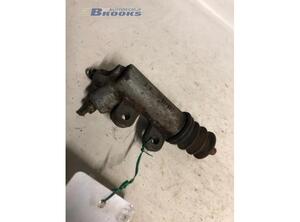 Clutch Master Cylinder TOYOTA HIACE IV Bus (__H1_, __H2_)