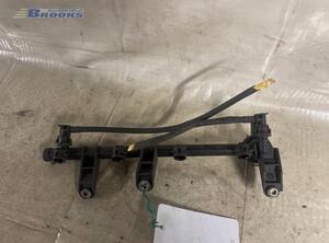 Petrol Fuel Rail RENAULT MEGANE I Coach (DA0/1_)