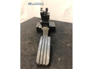 Accelerator pedal RENAULT MEGANE III Grandtour (KZ0/1)