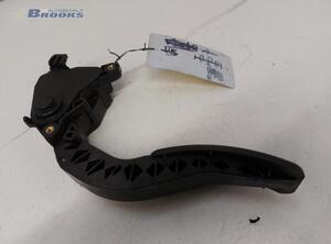 Accelerator pedal OPEL VIVARO B Van (X82)