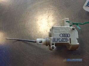 Servomotor for fuel filler flap AUDI A3 (8P1), AUDI A3 Sportback (8PA)