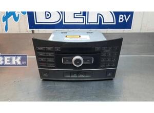 Radio Mercedes-Benz E-Klasse W212 A2129065500 P20610656