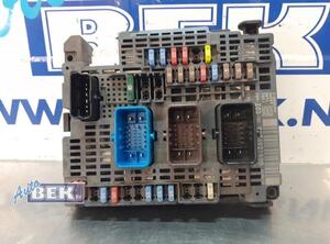 Fuse Box PEUGEOT 508 I (8D)