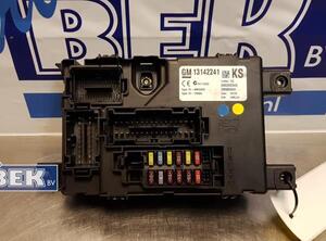 Fuse Box OPEL Corsa C (F08, F68)