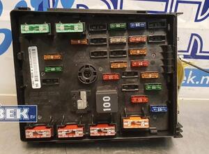 Fuse Box VW Tiguan (5N)