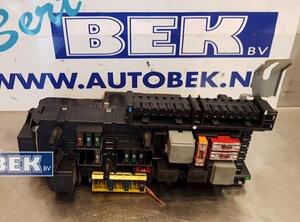 Fuse Box MERCEDES-BENZ C-Klasse (W204)