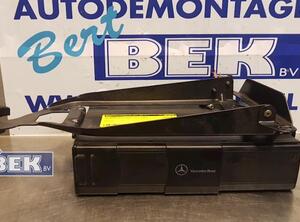 CD-changer MERCEDES-BENZ M-Klasse (W163)