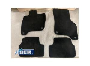 Floor mat (Carpet Mat) VW Golf VII (5G1, BE1, BE2, BQ1)