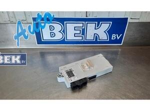 Control unit for door drawing support BMW 5 (E60), BMW 5 (F10)