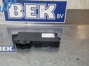 Control unit for door drawing support BMW 3 (E90)