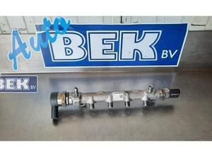 Fuel Distributor VW Golf VII (5G1, BE1, BE2, BQ1)