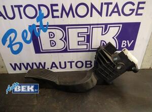 Accelerator pedal OPEL Corsa D (S07)