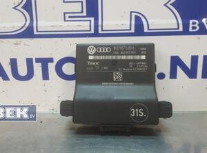 Control unit gateway VW GOLF V (1K1)