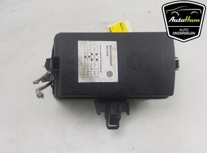 Fuse Box VW GOLF VII (5G1, BQ1, BE1, BE2)