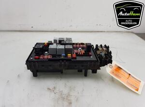 Fuse Box OPEL ASTRA J Sports Tourer (P10)