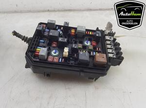 Fuse Box OPEL ASTRA K (B16)