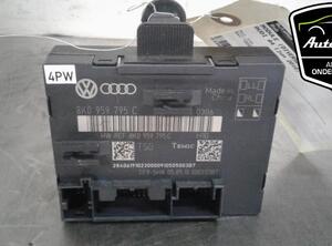 Regeleenheid AUDI A4 Avant (8K5, B8), AUDI Q5 (8RB), AUDI Q5 Van (8RB), AUDI A4 (8K2, B8)