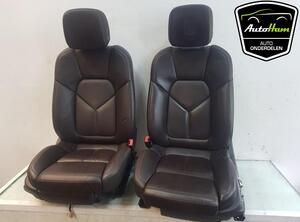 Seats Set PORSCHE MACAN (95B)