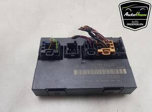 Control unit for door drawing support VW CADDY III MPV (2KB, 2KJ, 2CB, 2CJ)