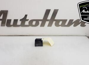 Fuel Pump Relay AUDI A3 Sportback (8YA)