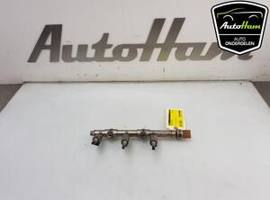 Petrol Fuel Rail AUDI A1 Sportback (8XA, 8XF)