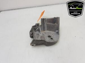 Engine Mount Bracket VOLVO V40 Hatchback (525, 526), VOLVO V40 Cross Country (526)