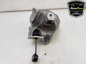 Engine Mount Bracket AUDI A4 Avant (8W5, 8WD, B9)