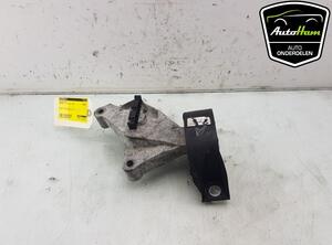 Engine Mount Bracket DACIA SANDERO III