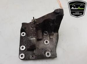 Engine Mount Bracket PORSCHE PANAMERA (970)