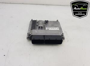 Control unit for engine SKODA OCTAVIA III Combi (5E5, 5E6)