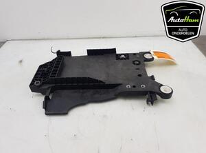 Battery holder BMW 1 (F40), BMW 2 Gran Coupe (F44), BMW X2 (F39), BMW 2 Gran Tourer (F46)