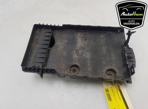 Batterijhouder VOLVO V40 Hatchback (525, 526), VOLVO V40 Cross Country (526)