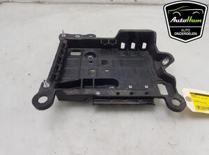 Battery holder TOYOTA AYGO X (_B7_)