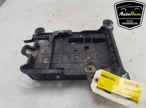 Battery holder TOYOTA AYGO X (_B7_)