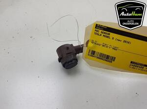 Sensor für Einparkhilfe Tesla Model S 5YJS 112750212C P21170561