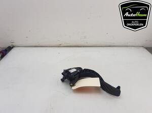 Accelerator pedal RENAULT CLIO V (B7_)