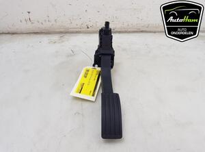 Accelerator pedal VOLVO XC40 (536)