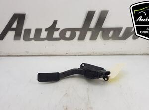 Accelerator pedal FORD FIESTA VI (CB1, CCN)