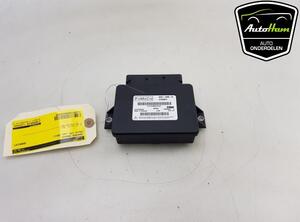 Control unit for fixing brake VOLVO XC60 (156), VOLVO V60 I (155, 157), VOLVO V70 III (135), VOLVO XC70 II (136)