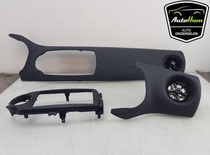 Instrument panle border TOYOTA YARIS (_P13_)